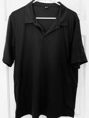 Men's Black Short-Sleeve Polo — Lightweight Performance